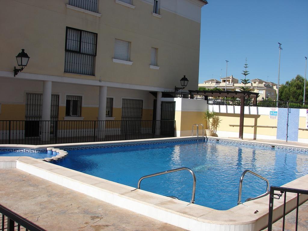 Apartamento Formentera Apartment Formentera del Segura Ngoại thất bức ảnh
