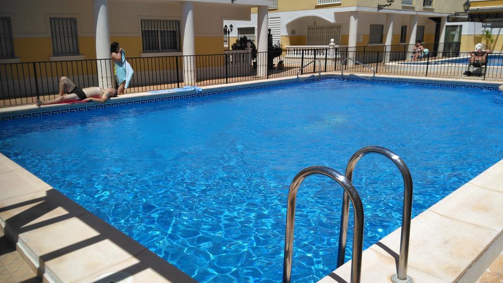 Apartamento Formentera Apartment Formentera del Segura Ngoại thất bức ảnh
