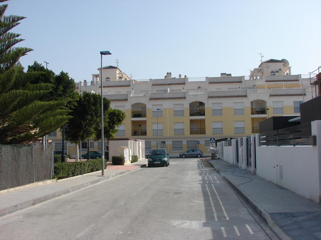 Apartamento Formentera Apartment Formentera del Segura Ngoại thất bức ảnh